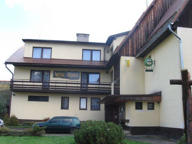Hotel Reoneo Vernířovice Exterior foto